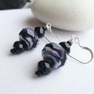 Chic Black and White Lampwork Earrings: Handmade Glass Beaded Drop Earrings Adorned with Swirling Black Lampwork Beads - Unique Gift for Her