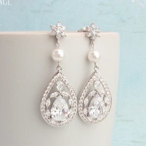 Silver, rose gold or gold cubic zirconia crystal teardrop stud post earrings. Silver bridal earrings. Silver wedding jewellery large earring