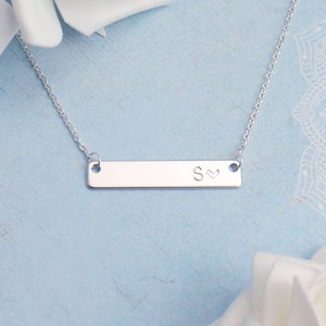 Personalisierte Stabkette, Rosegold, Silber oder Gold. Inspirierende Halskette. Initial Halskette, gravierte Bar Halskette, Freundin Geschenk