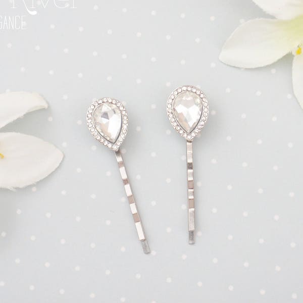 Silver crystal bridal hairpins. Dainty wedding hair clips. Silver bridal hair pins. Set of 2 bobby pins