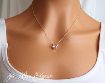 Silver or gold Japanese crane necklace, bird necklace, elegant and dainty crane, choose silver or gold necklace.