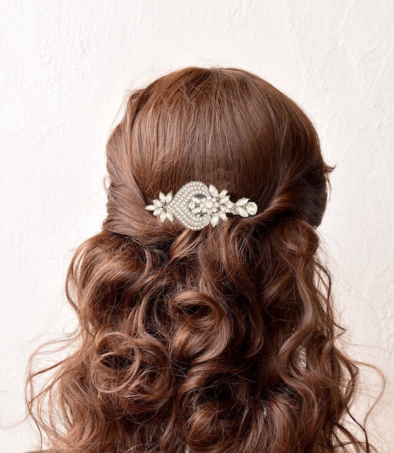 Silver Crystal Bridal Hair Comb. Elegant Wedding Hair Clip  display picture 1