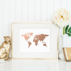 Carte du monde en or rose, carte en feuille d'or, cadeau pour maman, cadeau pour voyageur image 1