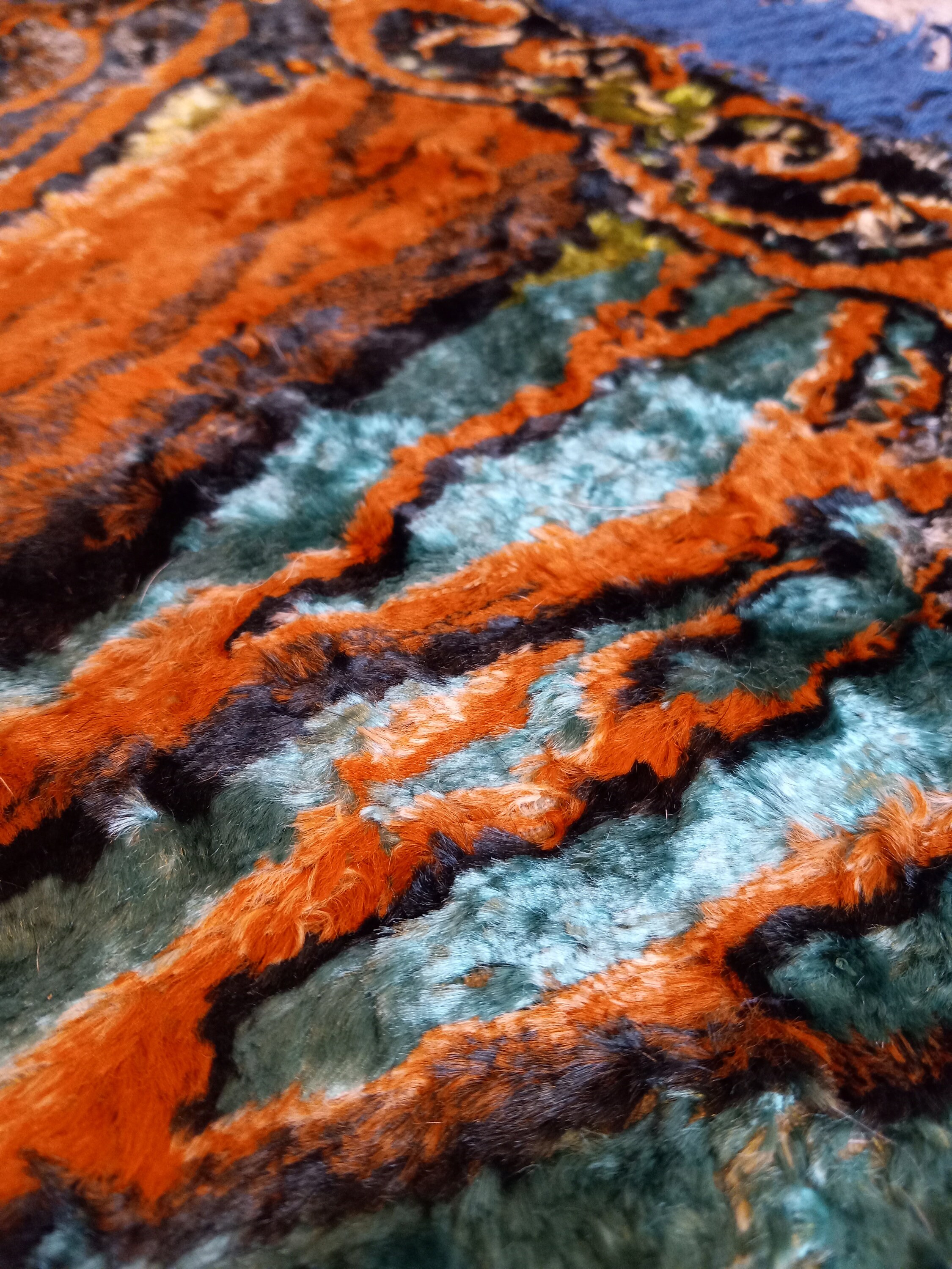 Vintage Textured Velvet Woven Bedspread or Wall Hanging Tapestry/carpet