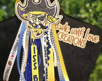 Personalized Pirate Shaker Bag Tag: School Spirit, Team Colors