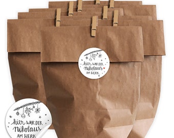 Santa bags SET with 24 Santa stickers in black and white, kraft paper bags & mini clips