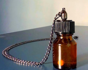 Poppers Bottle Holder Necklace with Cap — Smooth-Turn Connector, No Tangles, Wearable Gay Gift