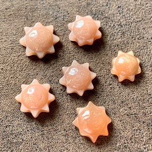 Small Peach Moonstone Sun Face Carving