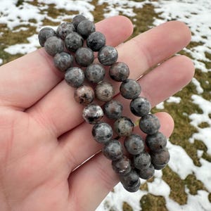 UV Reactive Emberlite Yooperlite Bracelets 9mm Beads