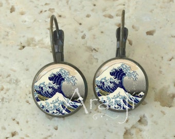 Glass dome Hokusai Wave earrings, Great Wave of Kanagawa earrings, Hokusai art earrings,Great Wave earrings, Japan, art earrings #AR117LB