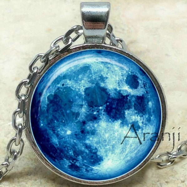 Moon pendant, full moon pendant, blue moon pendant, blue moon necklace, moon necklace, moon jewelry, blue moon, moon, Pendant #SP172P