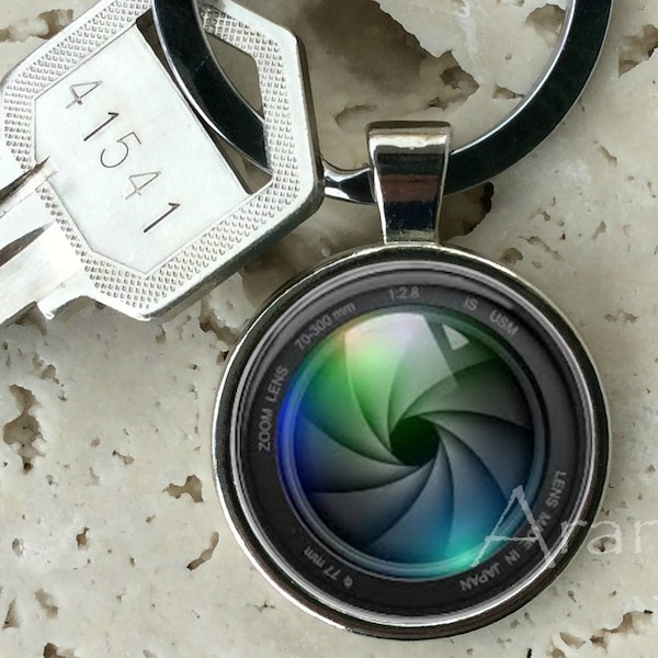 Camera lens keychain, key chain, key ring, key fob, camera lens key chain, camera, photographer keychain, photographer gift keychain #HG101K