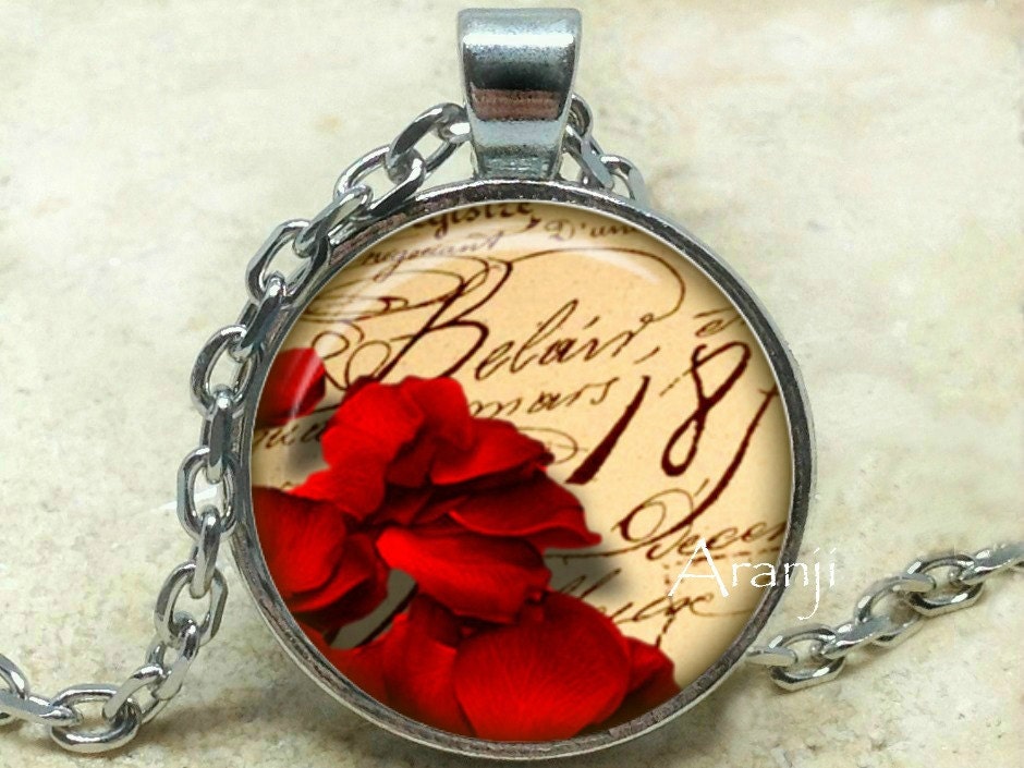 Red Beaded Rose Ikinnii