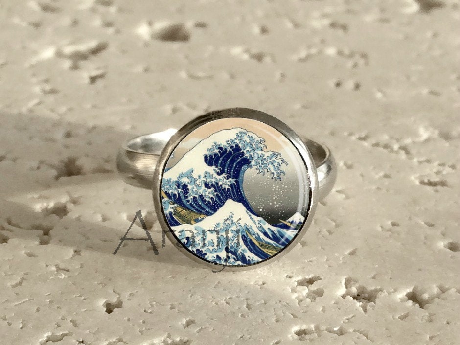 美品 wave ring (IRIS 47) Hokusai Wave Ring, Great Wave of Kanagawa Adjustable Ring