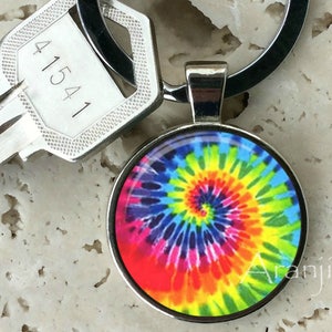 Tie dye rainbow spiral keychain, key chain, key ring, key fob, tie dye keychain, rainbow key chain, gift, spiral key chain, keychain #PA146K