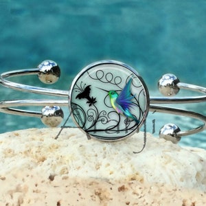 Hummingbird bracelet, hummingbird, hummingbird bangle, bird, hummingbird cuff, hummingbird jewelry AN104B