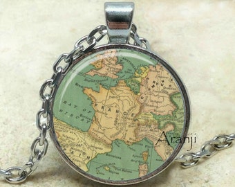 Vintage map of France art pendant, map necklace, map jewelry, France map necklace, vintage map necklace, France necklace, Pendant#HG191P