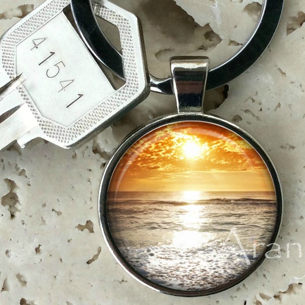 Sunset keychain, key chain, key ring, key fob, sunrise keychain, sunset key chain, beach, gift for man, silver gold beach keychain #SP110K