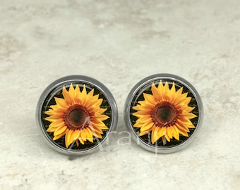 Sunflower art earrings, sunflower earrings, sunflower stud earrings, sunflower post earrings, sunflower jewelry, yellow sunflower, PL119E