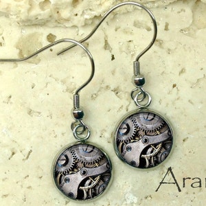 Glass dome earrings, steampunk gear earrings, gear earrings, clockwork earrings, gear drop earrings, seampunk dangle earrings, gears HG169DP