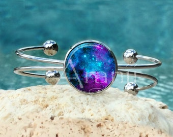 Purple nebula bracelet, purple nebula cuff, purple nebula bangle, nebula bracelet, nebula bangle, nebula jewelry, nebula Bracelet SP181B