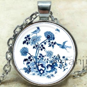 Glass dome blue and white Delftware pendant, blue and white Delft print, Netherlands necklace, pottery art, Pendant PA212P