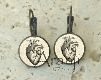 Victorian heart earrings, heart earrings, anatomical heart earrings, heart anatomy earrings, heart anatomy, heart jewelry, heart, AN214LB