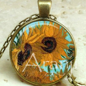 Vincent Van Gogh - Sunflowers necklace detail, Sunflowers pendant, Sunflowers jewelry, Van Gogh pendant, sunflowers necklace, Pendant#AR160P