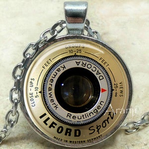 Vintage camera art pendant, camera necklace, camera jewelry, photographer necklace, photography pendant, camera lens, Pendant #HG198P
