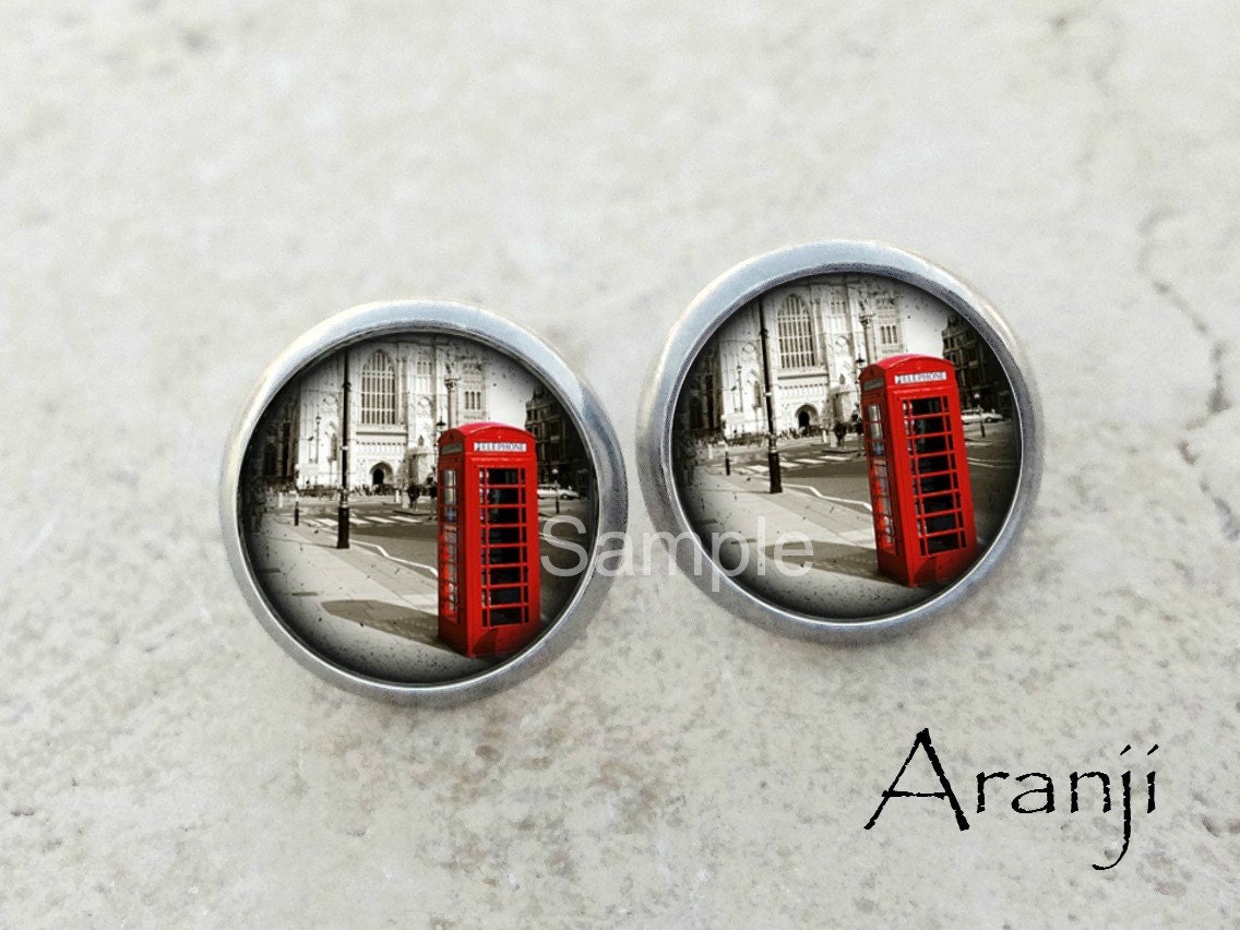 Glass dome London earrings, London earrings, London stud earrings, London street stud earrings, English earrings, British earrings, SP140E