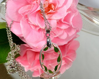 Handmade Resin Necklace: Dried Wildflower & Seed Pearl Pendant