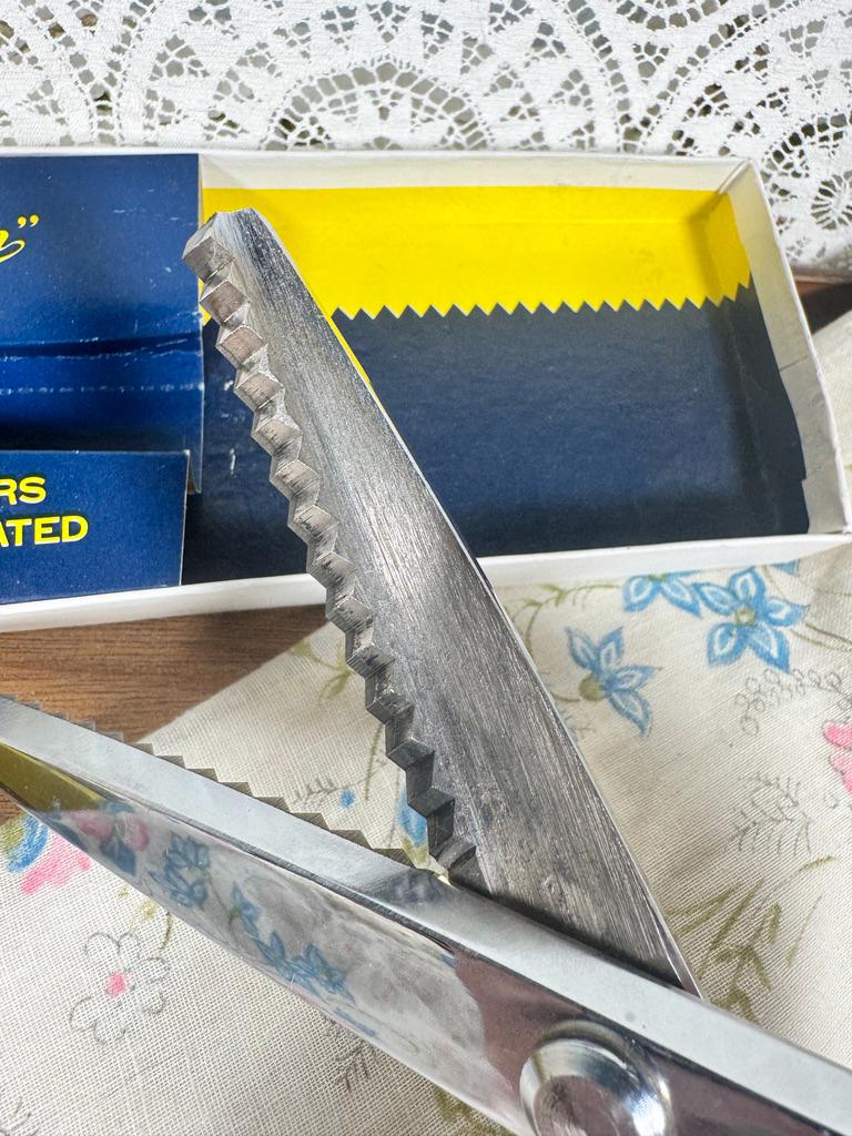 Vintage Griffon No. 8 Pinking Shears – Chrome Plated – Original