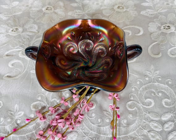 Antique Dugan Amethyst Carnival Glass Bon Bon Dish – Octopus