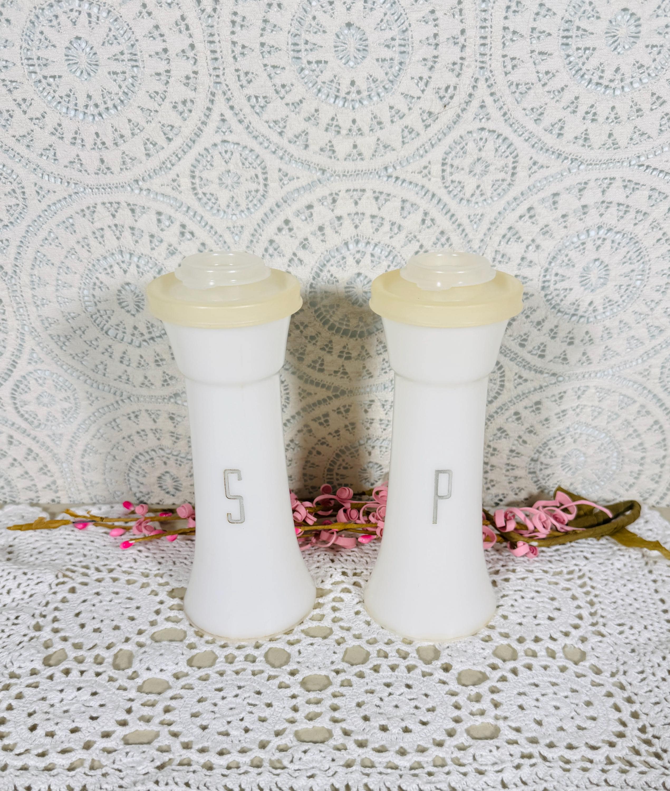 Vintage S&p Shakers - Etsy