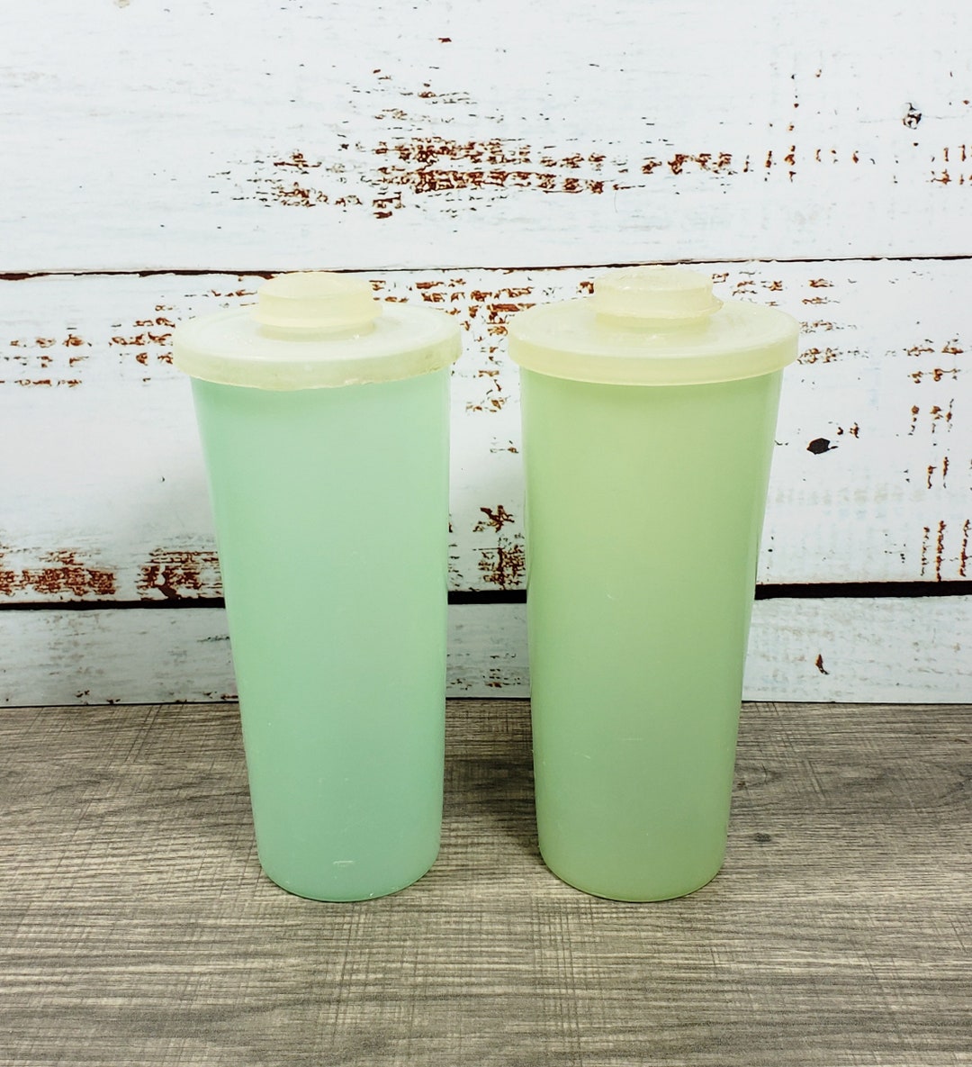 Vintage Set of Tupperware Millionaire Line 1954 Tumblers Laundry
