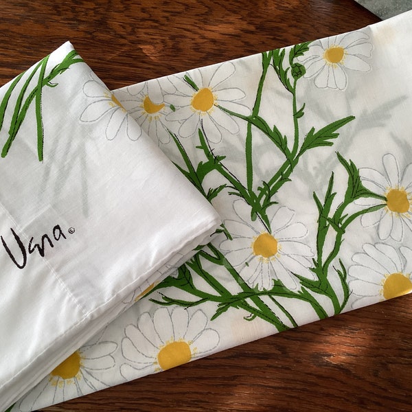 Vintage King Pillowcases Vera Collection By Burlington Daisy Pillowcases Vintage Vera Neumann