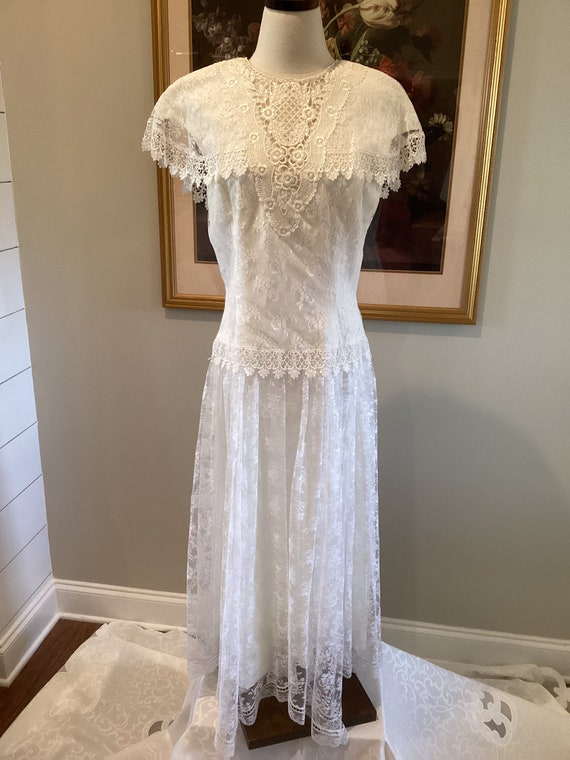 Vintage 1980’s Scott McClintock Ivory Lace Dress D