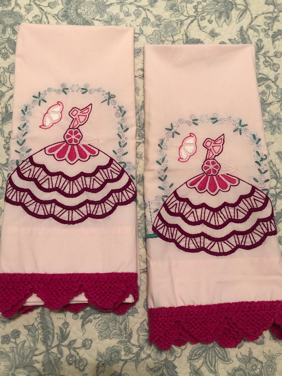 Vintage Pillowcases Southern Belle Pink Embroidered Pillow Slips