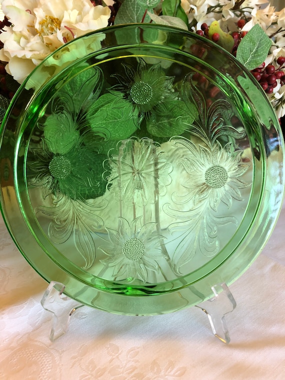 Jeanette Sunflower Green Glass Cake Plate Depression Glass Cake Stand Etsy