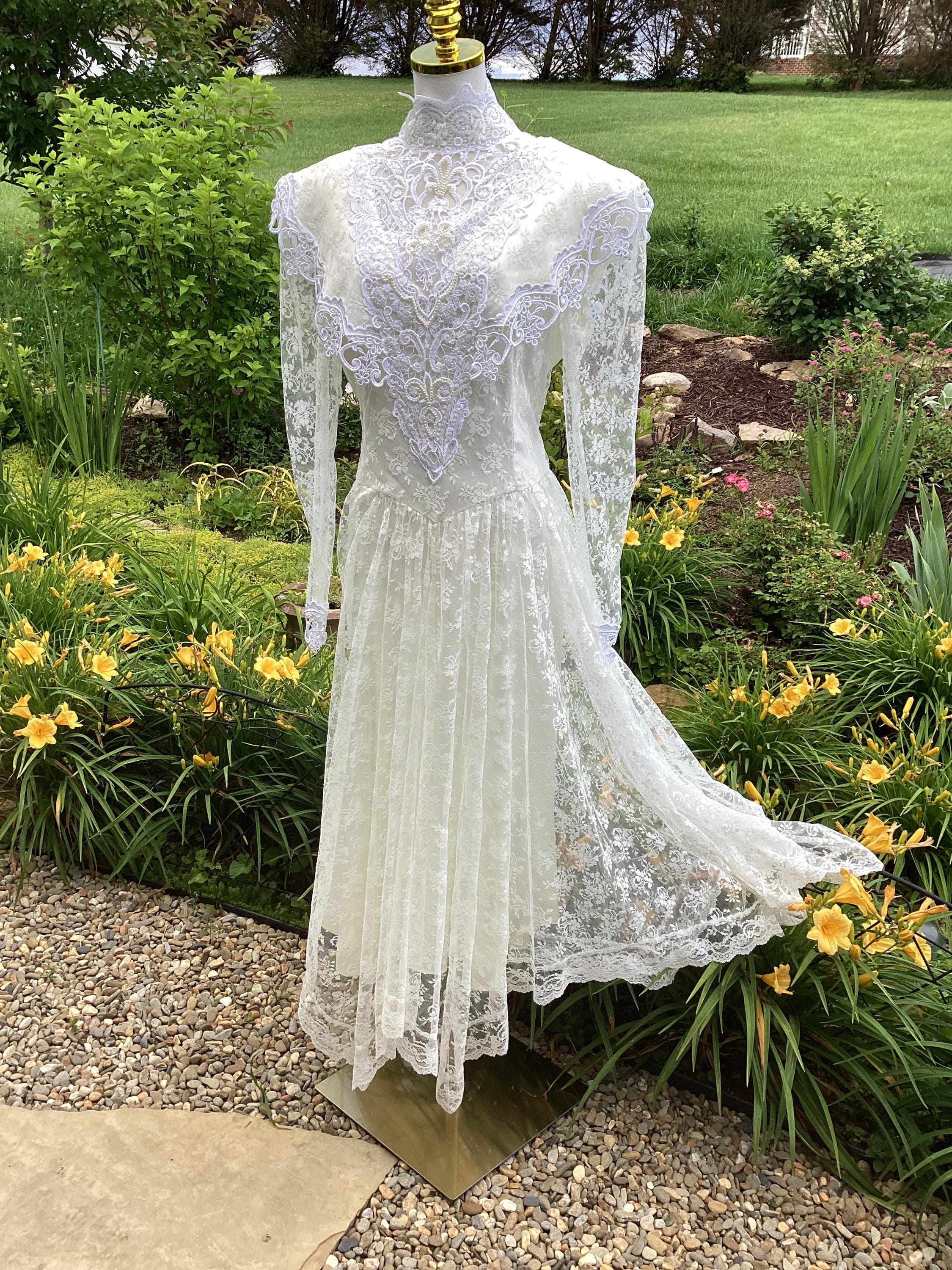 Vintage 1990's Jessica Mcclintock Bridal Ivory Lace Wedding Dress