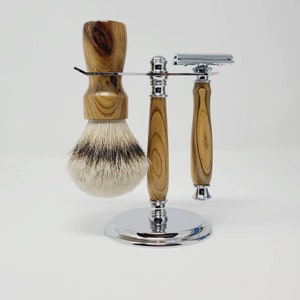 Elm Wood Shaving Set - DE Safety Razor and 24mm Brush