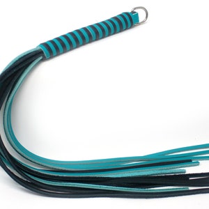 16&quot; Thong Whip: Turquoise & Black