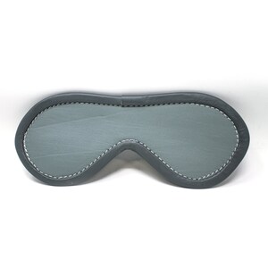 Grijs met grijze rand blinddoek lederen zwarte suède voering