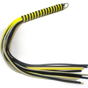 16&quot; Thong Whip: Yellow & Black