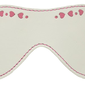 Echt leren valentijnsblinddoek wit met roze hartjes