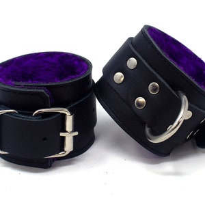 Black Soft Leather Wrist Cuffs with Purple Faux Fur Lining (LB08C1P)