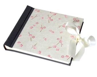 Photo Album / Guestbook "Hiraku Pink"