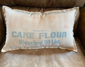 VINTAGE GOLD Medal CAKE Flour feedbag pillow