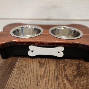 Personalized Small wooden dog feeder image 2
