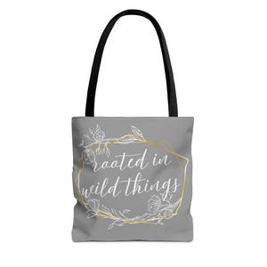 Tote Bag for Her | Gift for Nature Lovers | Beach Bag Travel and Every Day | Stylish and Versatile Carryall